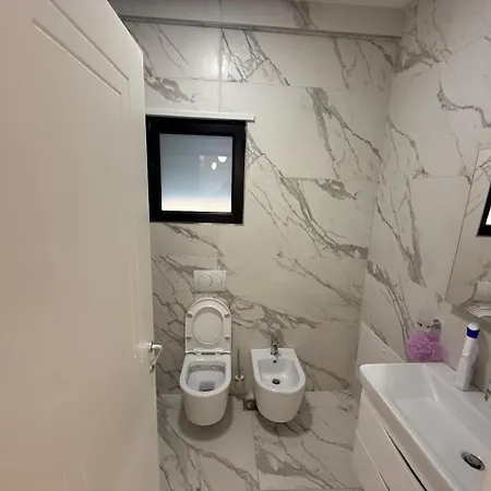 Sunset Accommodatie bij particulieren Golem (Tirana)